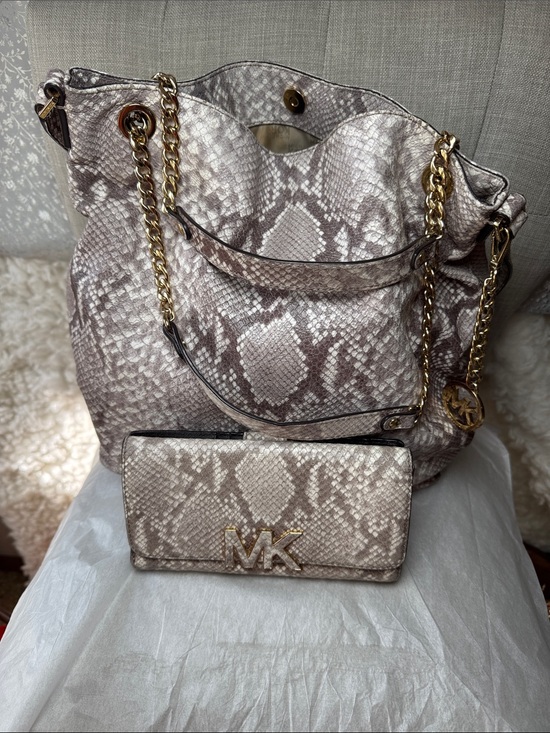Michael Kors Handbags - Michael Kors Beige Snake-Print Shoulder Tote with Matching Wallet